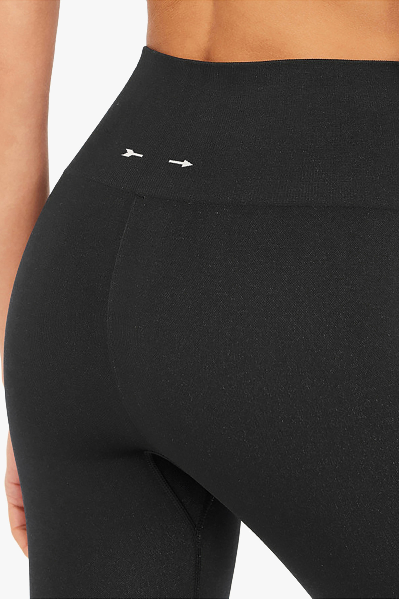 ボトムスその他 LOGO PATCH LEGGINGS Peyton Shape-Optimizing Leggings – Zobha